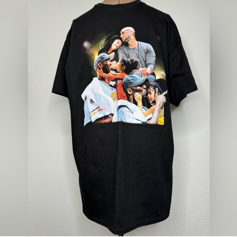 Delta, Kobe Bryant Graphic Shirt Sleeve TShirt, XL NWOT - Picture 5 of 6
